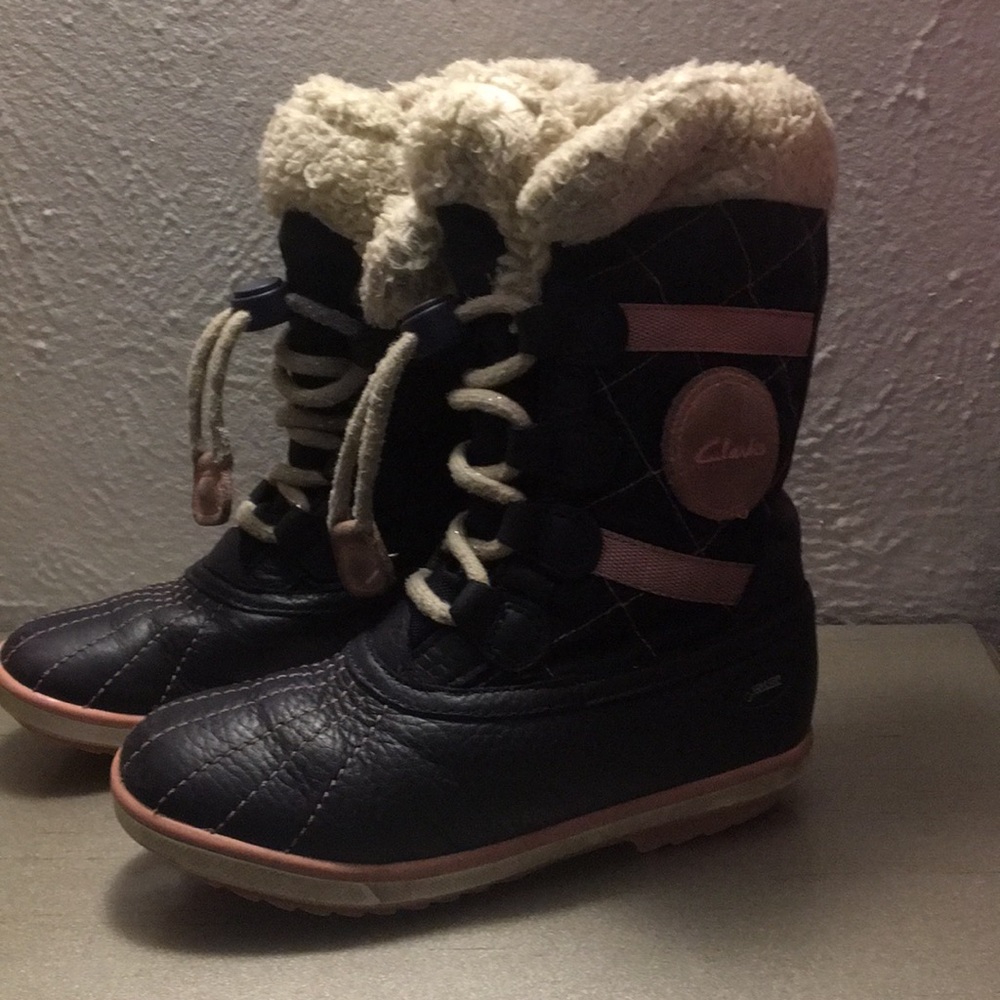 Clarks toddler boots for girl